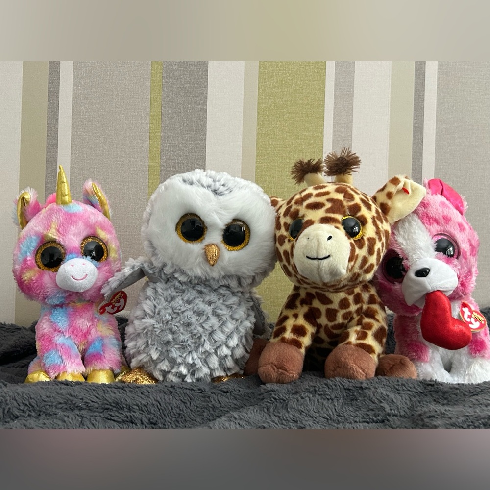 Lot of 4 Ty Beanie Boos medium size - Peaches, Owlette, Fantasia, Cookie Heart